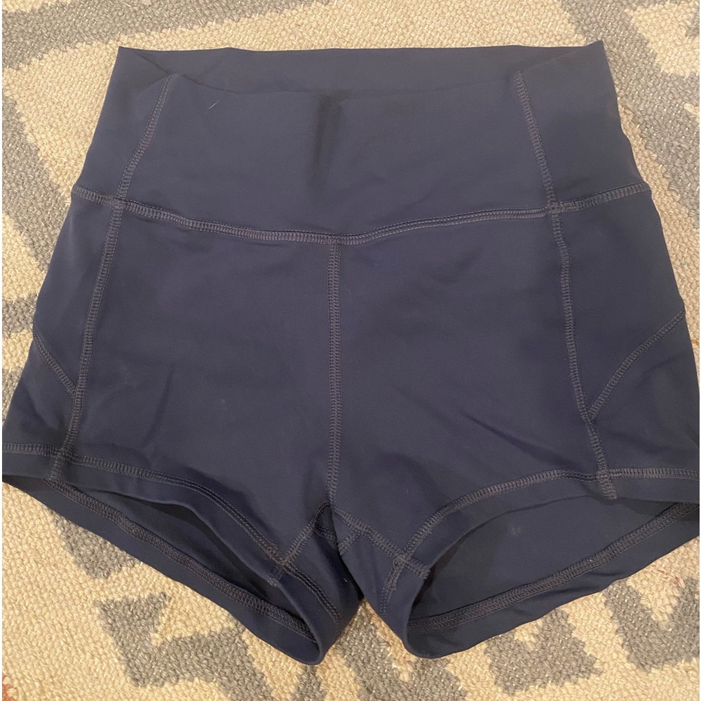 Lululemon Tight-Fit High-Rise Track Short 2.5" Women’s S Small / 4